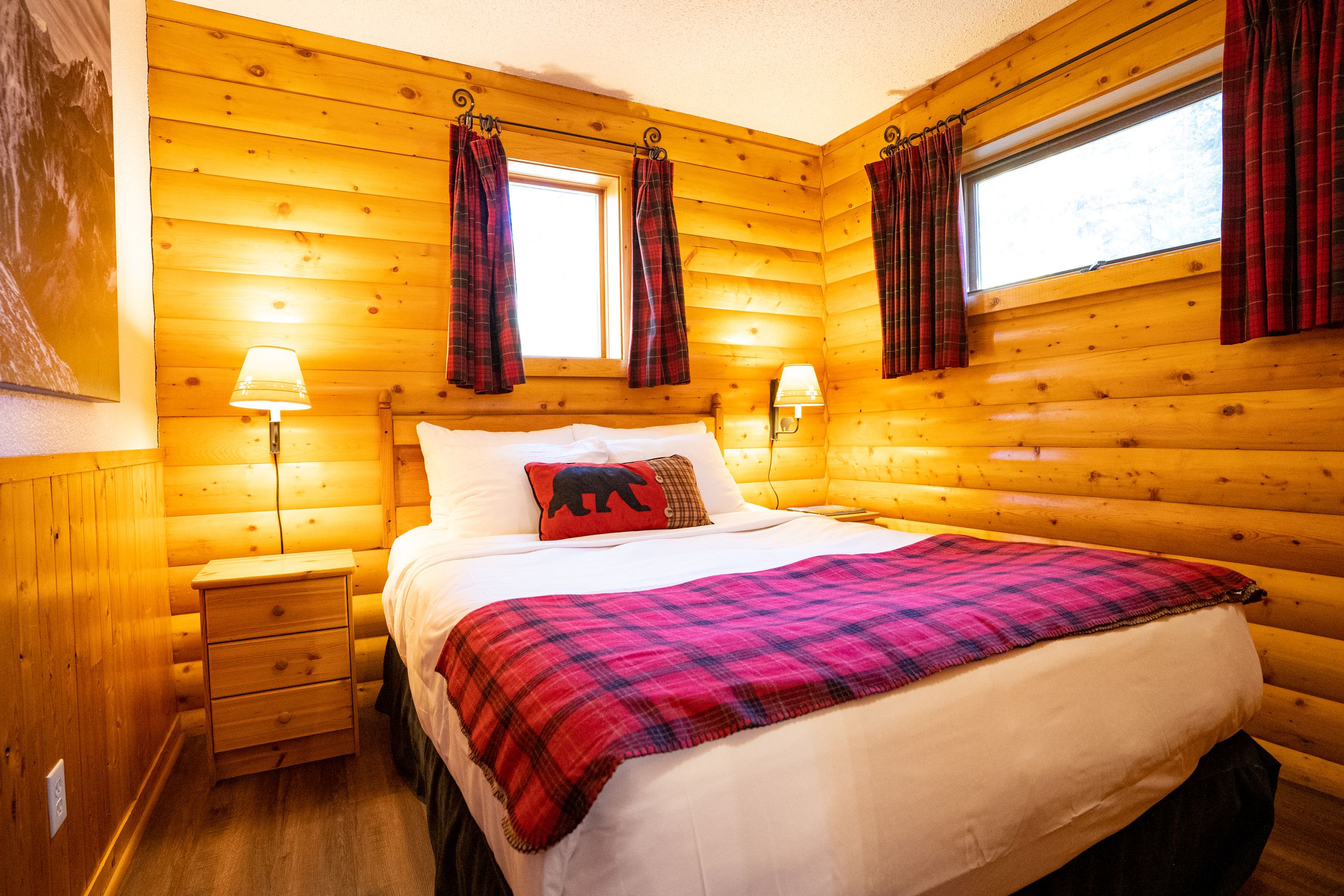 Family Superior Two Bedroom Cabin Baker Creek By Basecamp